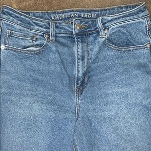 american eagle mom jeans
